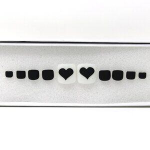 Press On Toenails "Heart To Heart"